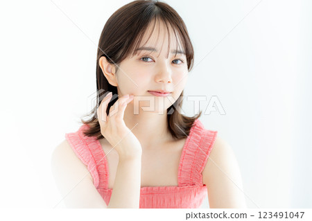 Beauty image of young women 123491047