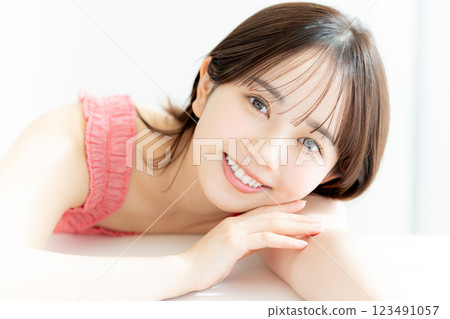Beauty image of young women 123491057