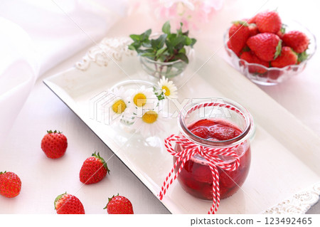 草莓醬 草莓醬 草莓醬 草莓醬 123492465