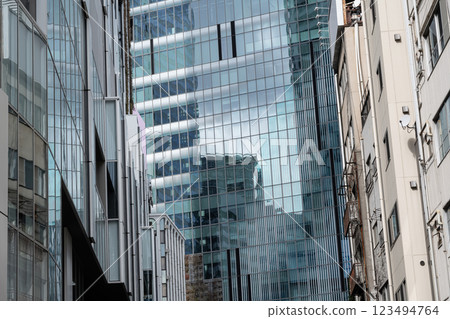 Scenery of buildings in the downtown area of Shibuya 123494764