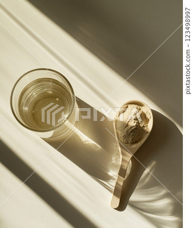 Protein powder and spoon 123498997