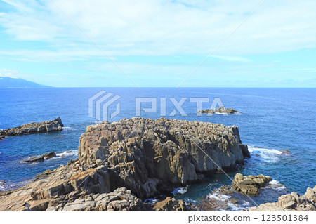 福井縣堺市東尋坊風景 福井縣堺市東尋坊風景 123501384