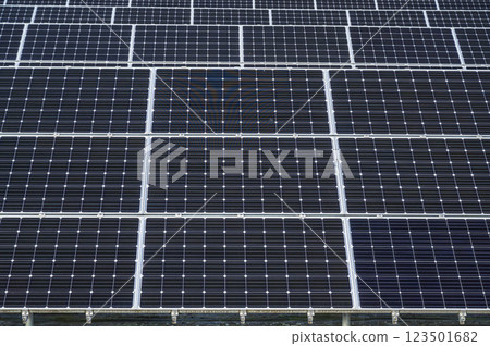 太陽能板 123501682