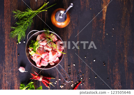 bowl of raw meat on wooden table, bowl of raw meat on wooden table, 123505646