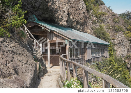Shikibu神社 Shikibu神社 123508796