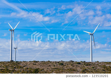 Wind turbine plant, power generator 123510201