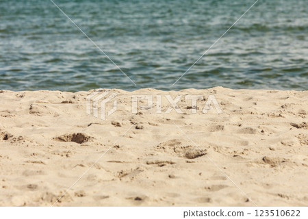 Symetrical photo of sand and water 123510622