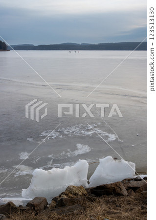 Frozen Lipno and ice on the coast, Czechia Frozen Lipno and ice on the coast, Czechia 123513130