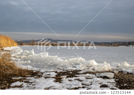 Frozen Lipno and ice on the coast, Czechia Frozen Lipno and ice on the coast, Czechia 123513144