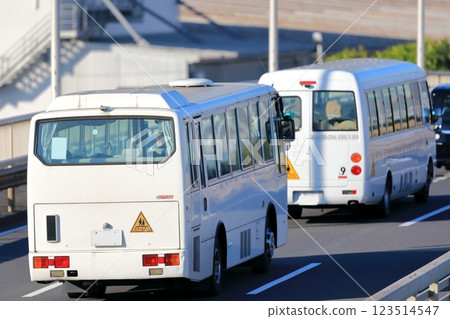 Microbus (school bus) image Microbus (school bus) image 123514547