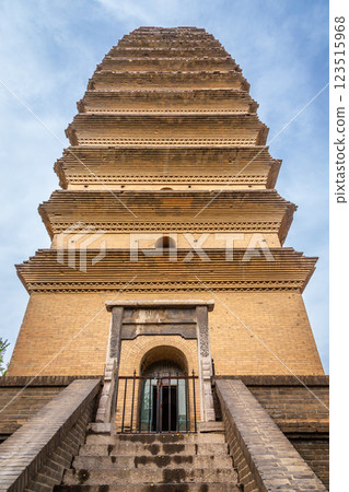 Entrance to tall goose pagoda temple, Xian, Shaanxi province, China 123515968