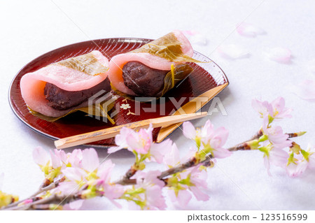 [Spring ingredients] Sakuramochi (cherry blossom rice cakes) and Kanto-style Sakuramochi (cherry blossom rice cakes) [Food ingredients] 123516599