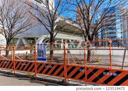 Tokyo, Nakano Ward, Nakano Station North Exit, Former site of Nakano Sun Plaza, where redevelopment has been postponed 123519472