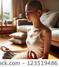 冥想的女人 123519486