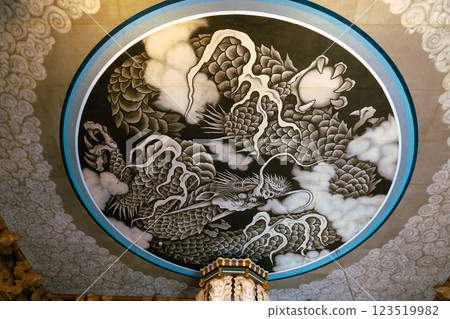 鎌倉：縣廳國國禪寺講堂內的雲龍畫 123519982