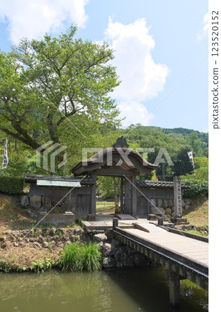 Ruined Valley Asakura Ruins Karamon Ruined Valley Asakura Ruins Karamon 123520152