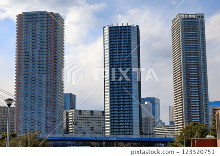 東雲塔公寓和辰巳櫻橋（東京都江東區） 123520751