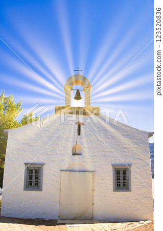 Beautiful Aegean islands to visit by cruise ship 123520836