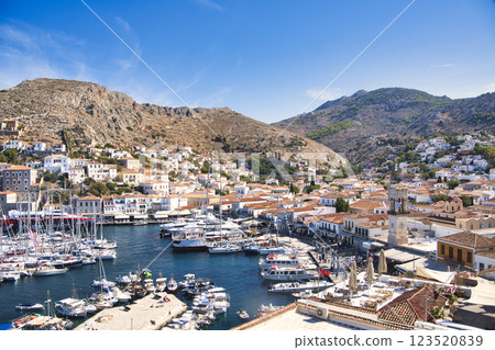 Beautiful Aegean islands to visit by cruise ship 123520839