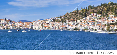 Beautiful Aegean islands to visit by cruise ship 123520969