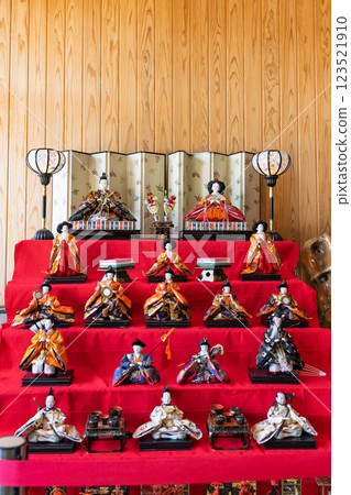 Kyusendo, Shop, Hina Dolls in the Shop "The Great Limestone Cave Kyusendo, a 300 Million Year Old Natural Mystery Created by the Earth" Kuma Village, Kuma District 123521910