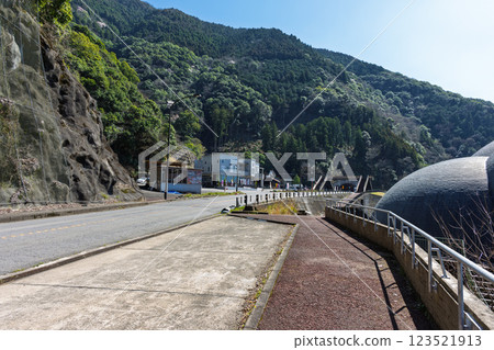 Kyusendo Cave, Shops and Buildings "The Great Kyusendo Cave: A Natural Mystery Created by the Earth 300 Million Years Ago" Kuma Village, Kuma District 123521913
