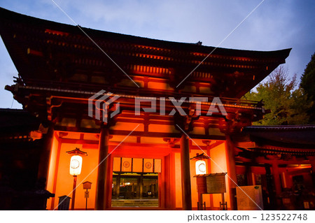 [奈良公園觀光] 東大寺、大佛、興福寺、鹿、南大門、春日大社、浮見堂 [平城京的靈場] 123522748