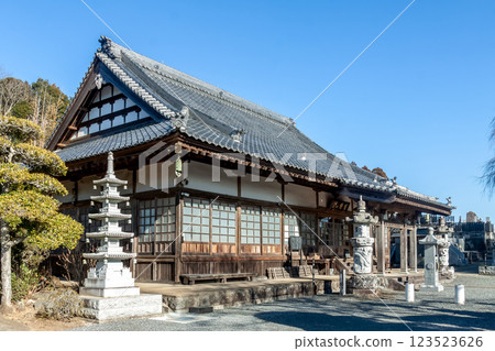 The main hall of Kissho-in Temple on Mt. Mani with the blue sky behind it [Ishioka City, Ibaraki Prefecture] 123523626