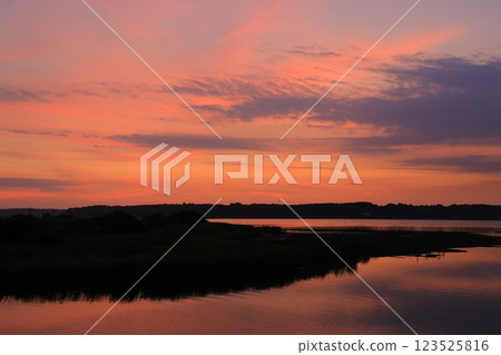 beautiful sunrise sky beautiful sunrise sky 123525816