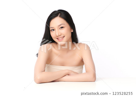 Beautiful young asian woman with clean fresh skin on white background, Face care, Facial treatment, Cosmetology, beauty and spa, Asian women portrait. 123528255