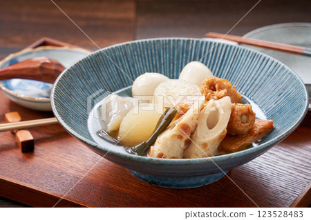 Oden - A classic winter dish on the Japanese table 123528483