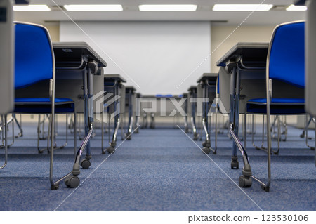 會議室商務形象剪切 123530106