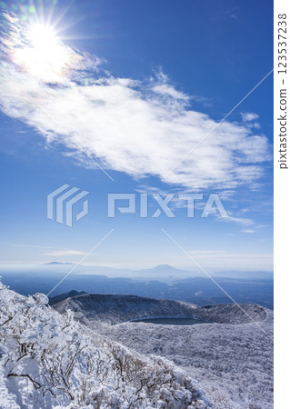 冬季的大波池 123537238