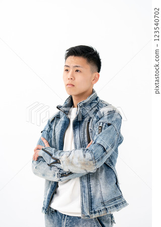 Male, teenage, casual, portrait 123540702