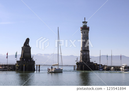 Port of Lindau on Lake Constance, Bavaria, Germany Port of Lindau on Lake Constance, Bavaria, Germany 123541894