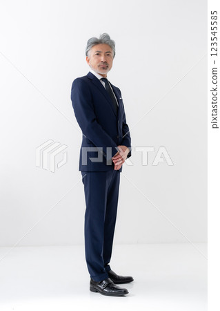 商務男士 123545585