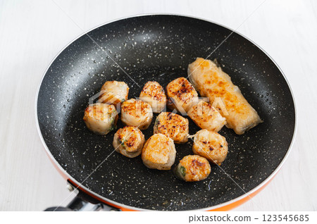 金太郎雞 用雞胸肉和豆腐製成 123545685