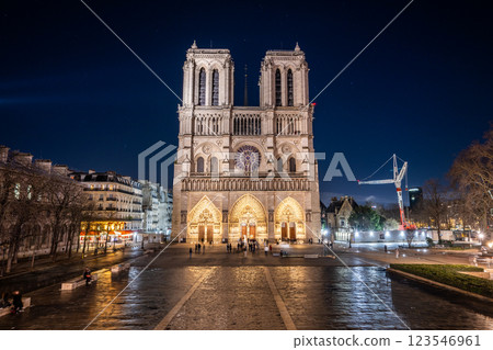 Notre Dame Cathedral after restoration December 2024 123546961