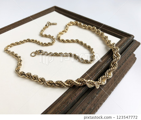 Unique necklace for women on a white background, promotional photo for an online vintage and handmade jewelry store 123547772