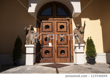 Parish church of Peter and Paul in Telfs, Tyrol, Austria 123548844
