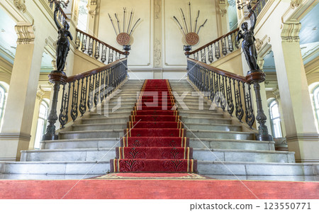 Architectural splendour colonial-style inside of The main Bang Khun Phrom Palace. 123550771
