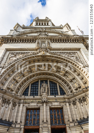 Grand Architectural Facade of the Victoria and Albert Museum Grand Architectural Facade of the Victoria and Albert Museum 123555640