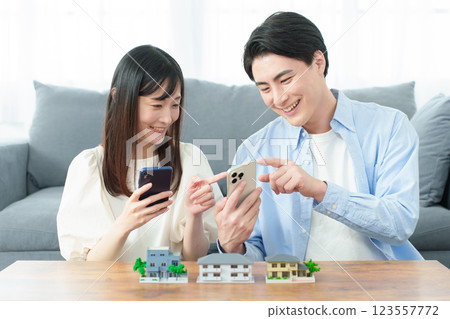房地產搬家夫婦 房地產搬家夫婦 123557772
