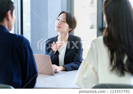 輔導員面試諮詢 123557791