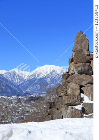 The Northern Alps in winter as seen from Omachi Mountain Museum 123559412