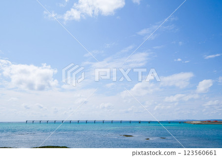 沖繩糸滿市的美美海灘 123560661