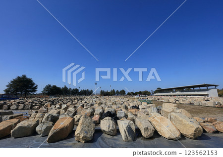 Marugame Castle stone wall restoration project: temporary storage area for stones from the collapsed stone wall (Marugame City General Athletic Park) Marugame Castle stone wall restoration project: temporary storage area for stones from the collapsed stone wall (Marugame City General Athletic Park) 123562153