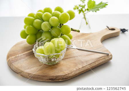 King of Grapes Shine Muscat 123562745
