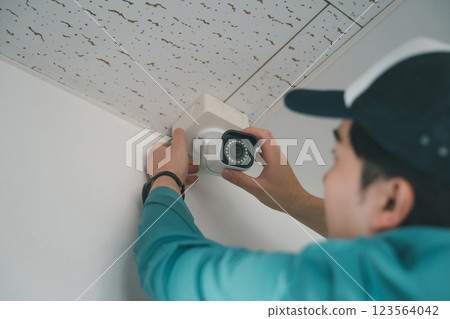 Electrical worker Electrical worker 123564042