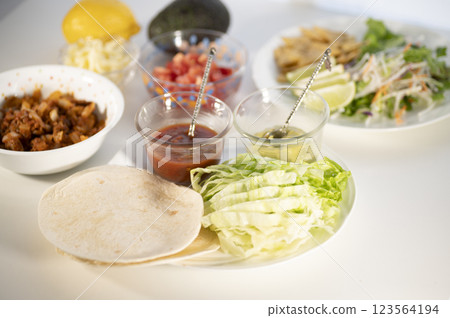 Mexican food classic tacos 123564194